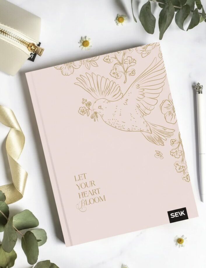 Happy Calendar kalender 2026 (A5) - Lad dit hjerte blomstre